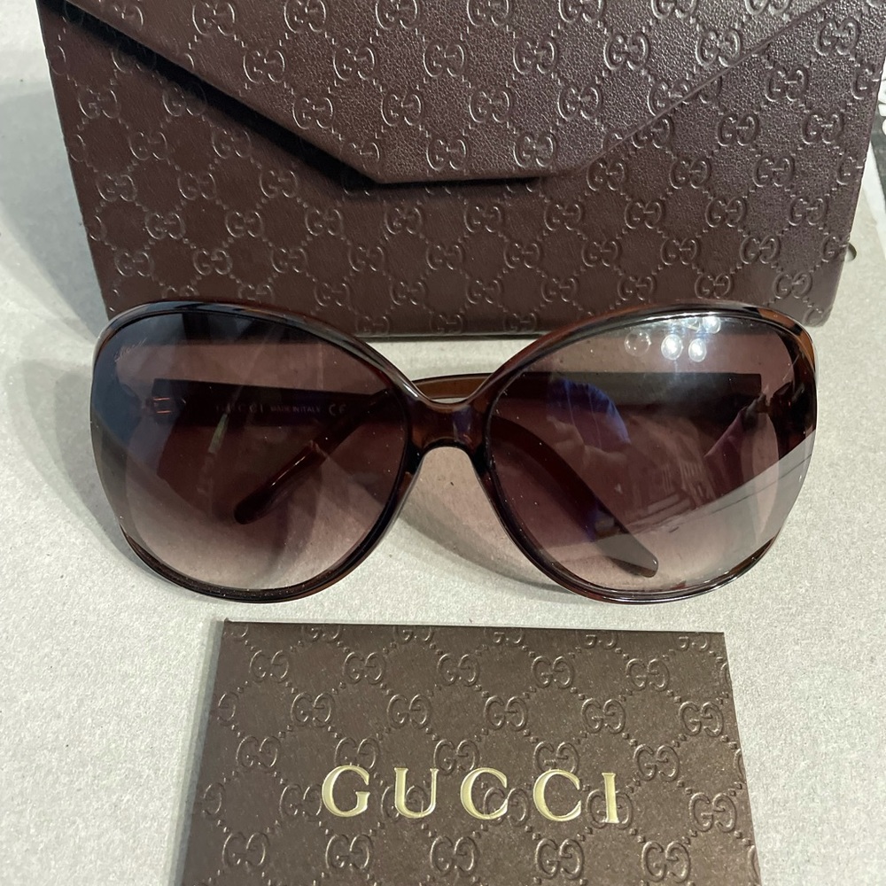 Gucci butterfly sunglasses